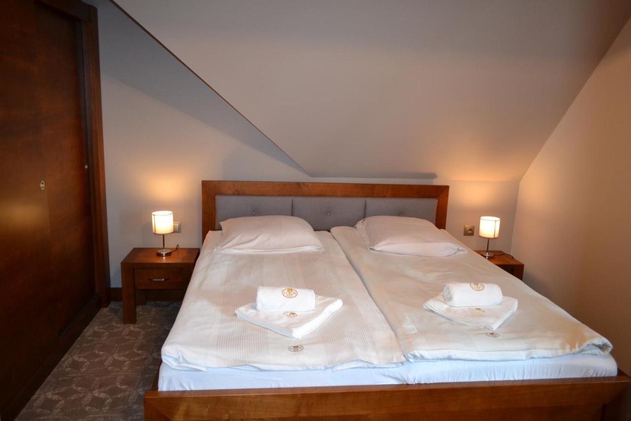Hotel Lokis 涅兹卡城堡 外观 照片