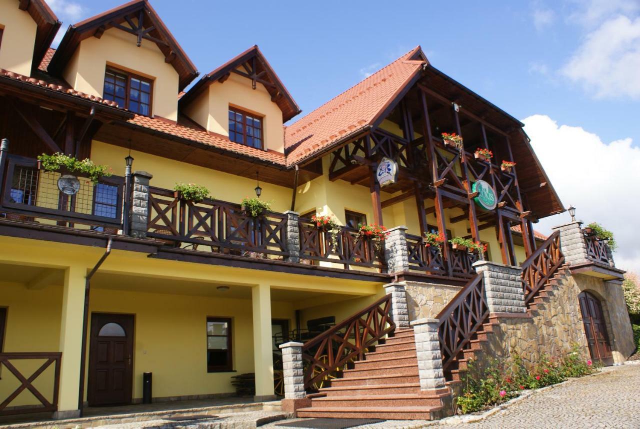 Hotel Lokis 涅兹卡城堡 外观 照片
